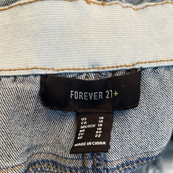 Forever21 paperboy Jean pants. 2x. Elastic waist all around - Picture 4 of 5